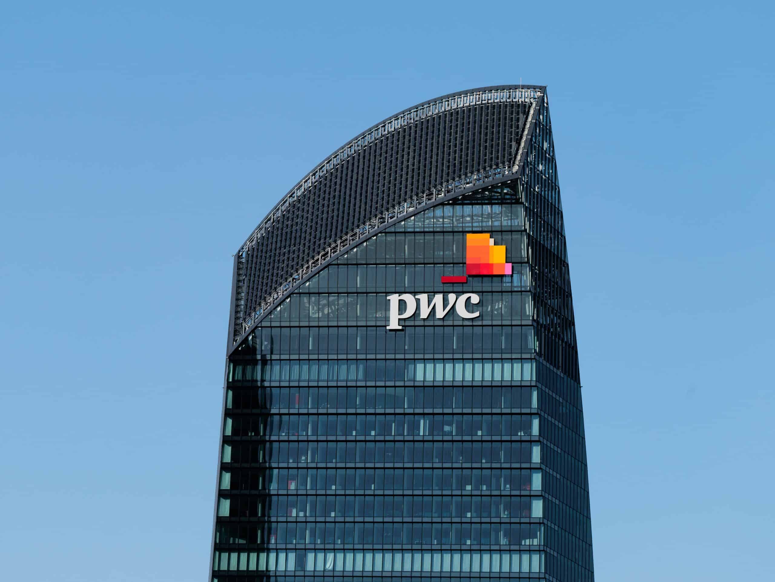 Guide to Working at PwC – Career Resources and Exploration 